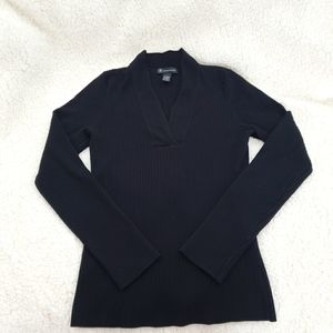 INC v-neck long sleeve sweater